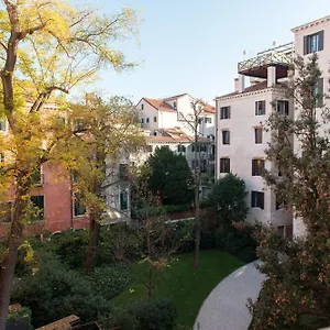 Rialto Venedig