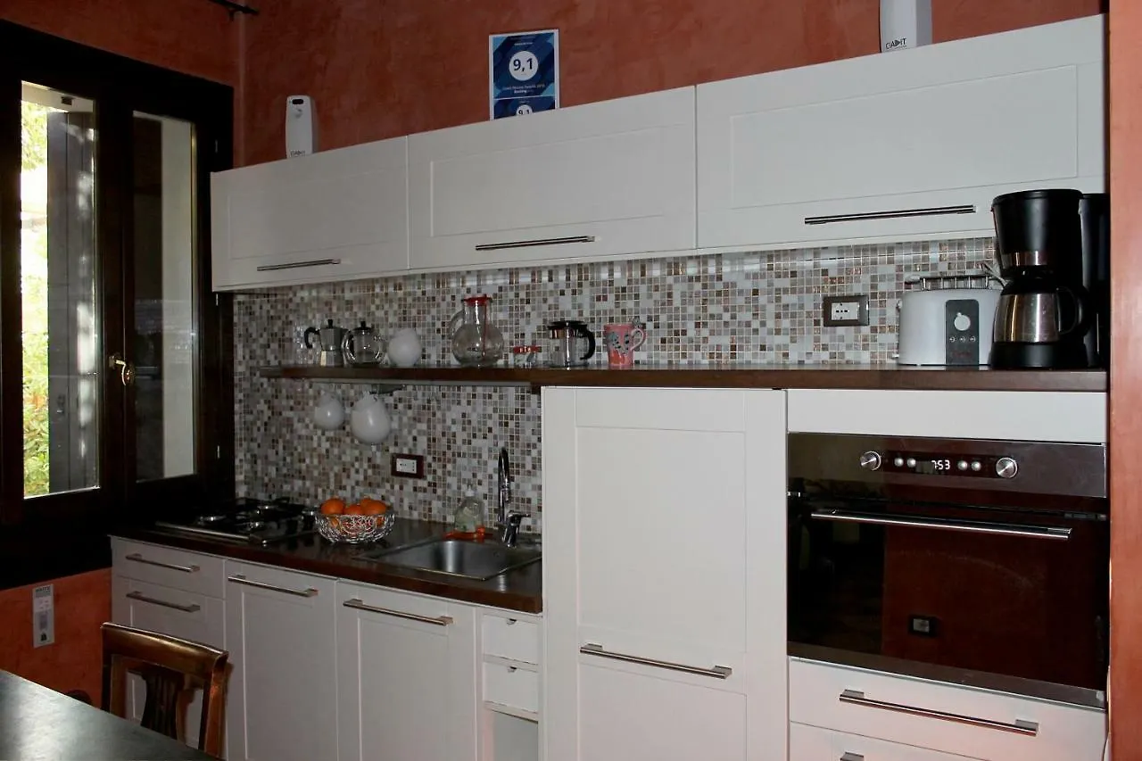 Campiello Tron Apartment Venice